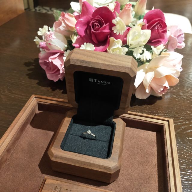 【TANZO.(鍛造指輪)の口コミ】 デザインがすごく豊富でどれも素敵だったので見ているだけでもわくわくし…
