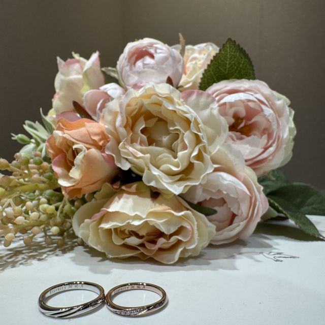 【アイプリモ(I-PRIMO)の口コミ】 新婦側は、もともとイエベよりなので、プラチナが微妙だったのが悩みで、…