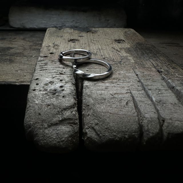 【ichi(イチ)の口コミ】 Ichiの結婚指輪は、鍛造（たんぞう）製法による丈夫さと、世界に一つだけ…