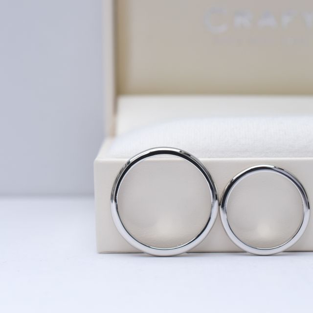 【CRAFY(クラフィ)の口コミ】 デザインはいつまででもつけれるようにできるだけシンプルにし、素材はプ…