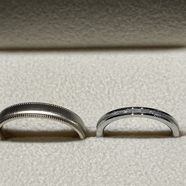 【TANZO.(鍛造指輪)の口コミ】 指輪のデザインは"50年後も着けていたいもの"と考え、過度なデ…