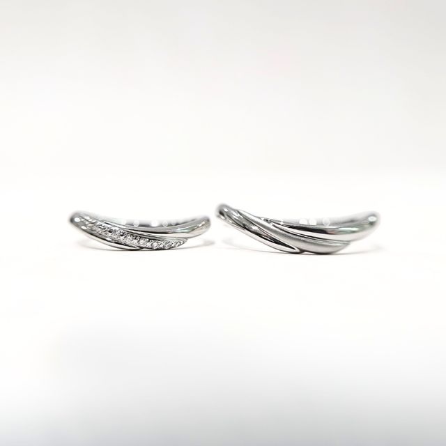 【CAFERING(カフェリング)の口コミ】 カフェリングさんの中でも変わったデザインでとても気に入っています。つ…