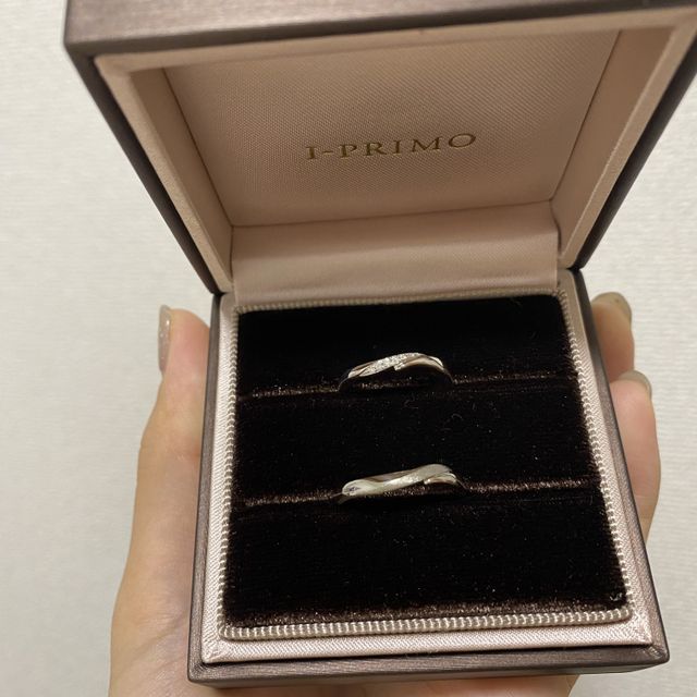 【アイプリモ(I-PRIMO)の口コミ】 デザイン性があるのでペアリング感が強く、指輪に込められた想いも魅力的…