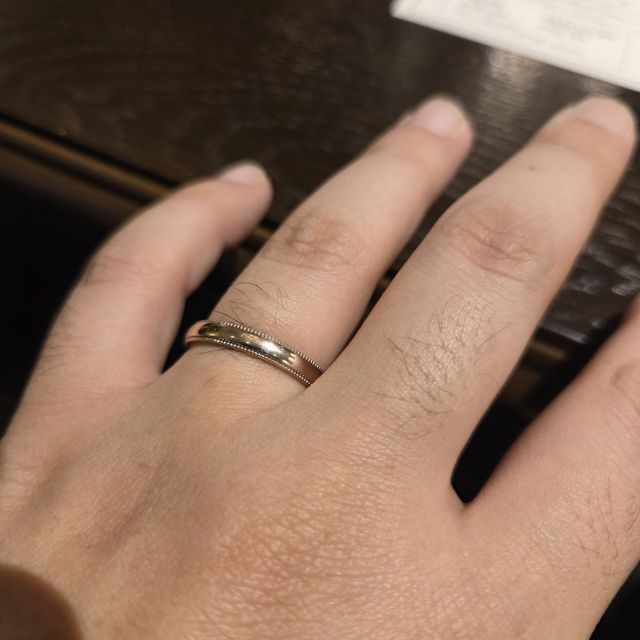 【TANZO.(鍛造指輪)の口コミ】 フルオーダーの鍛造と言うことで、耐久性とデザインの両方を求められる為…