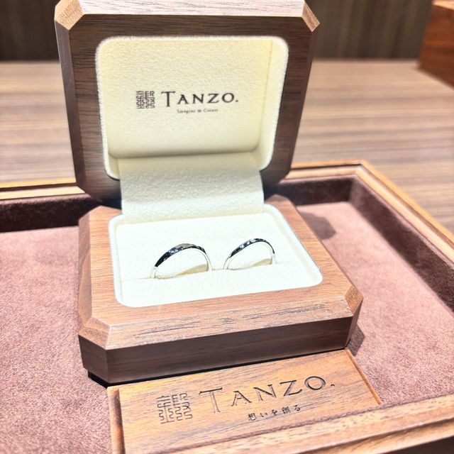【TANZO.(鍛造指輪)の口コミ】 セミオーダーで作ることができるので、自分のイメージに合う指輪を作るこ…