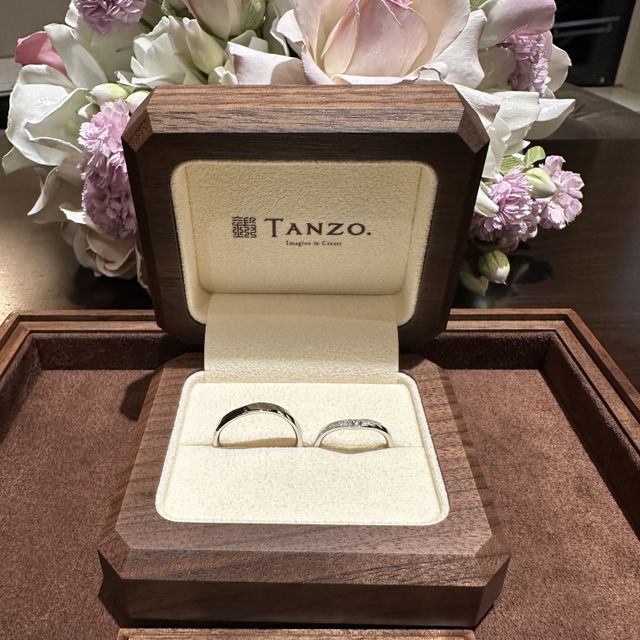 【TANZO.(鍛造指輪)の口コミ】 指輪の形や幅、加工、色までフルオーダーでつくれるので、2人で世界に一つ…