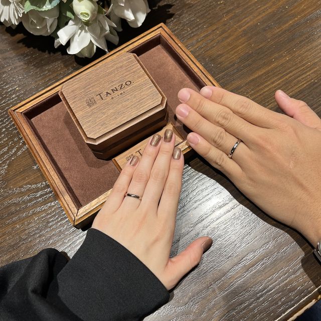 【TANZO.(鍛造指輪)の口コミ】 シンプルなデザインでどのシーンにも合わせやすいです。また、一生もの（…