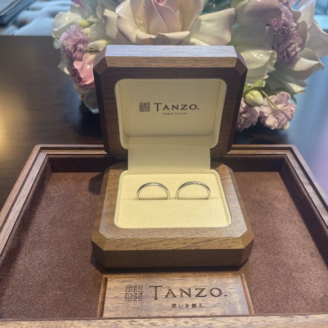 【TANZO.(鍛造指輪)の口コミ】 先に入籍指輪も作成しました。約2週間程をお試し期間で入籍指輪をつけたま…