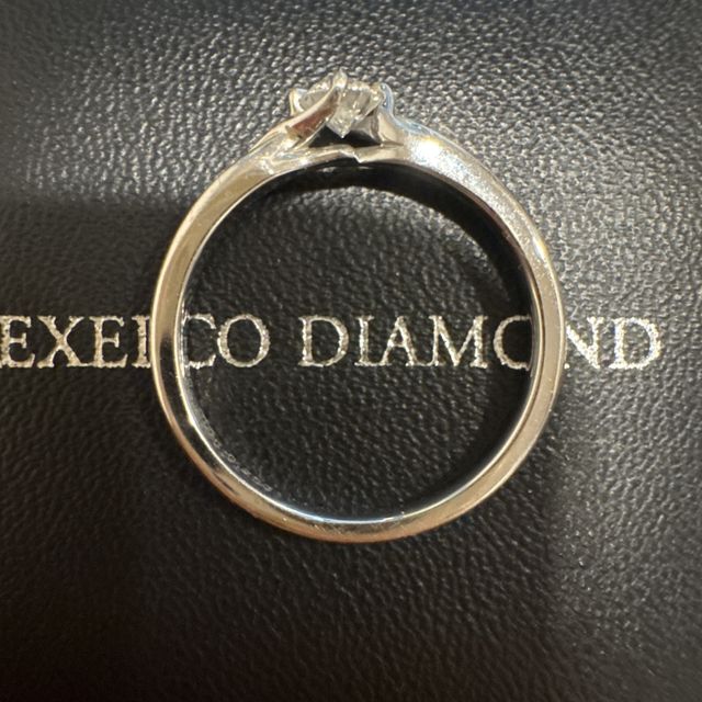 【エクセルコダイヤモンド(EXELCO DIAMOND)の口コミ】 婚約指輪は、大切な時だけにつけるのではなく、日常的につけたいと思い探…