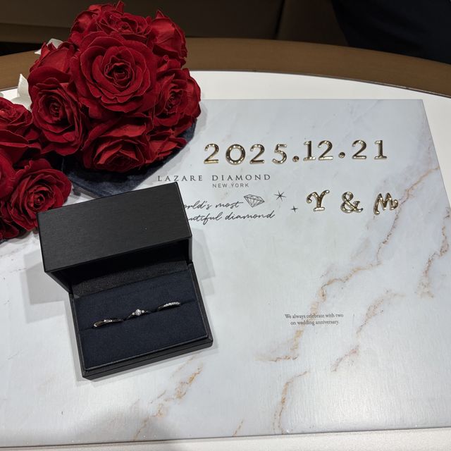 【ラザール ダイヤモンド(LAZARE DIAMOND)の口コミ】 ラザールダイヤモンドはダイヤへのこだわりがとても強く、他店と比べると…