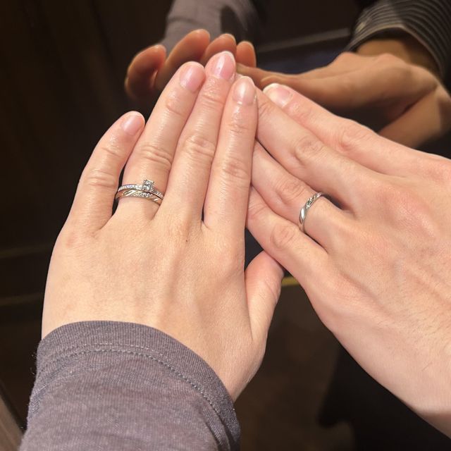 【TANZO.(鍛造指輪)の口コミ】 価格帯は比較的良心的であったと思う。
周りと被らないかつ望んでいたデザ…