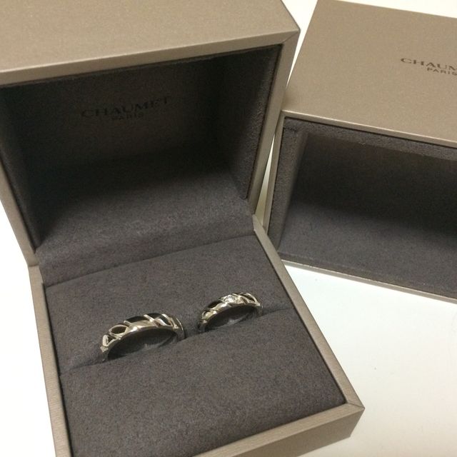 【ショーメ(CHAUMET)の口コミ】 デザイン性があり、年齢を重ねた手にも合いそうな重厚感があり、かつ着け…