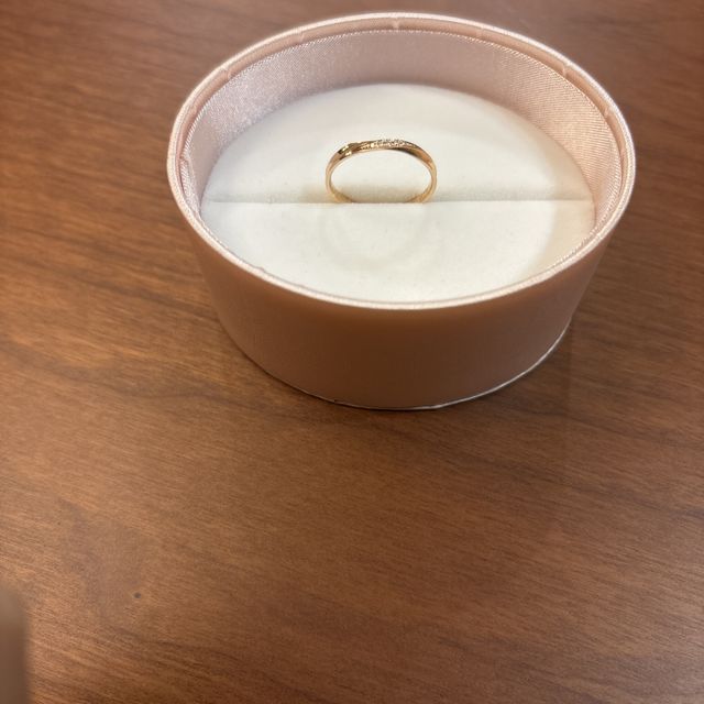 【insembre(インセンブレ)の口コミ】 軽く着け心地がいい。デザインや色も歳をとってからずっと付けれると思う…