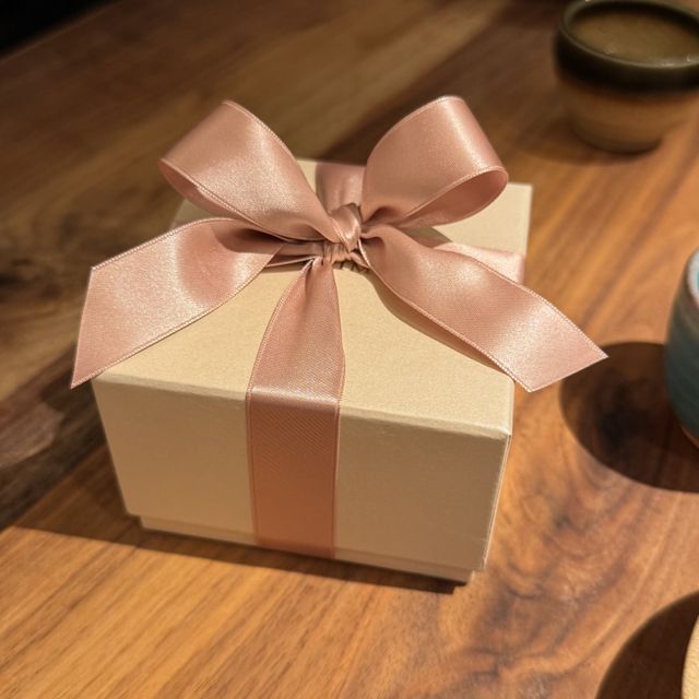 【アイプリモ(I-PRIMO)の口コミ】 婚約指輪がストレートだったので、重ね付け出来るよう、それに合わせてス…