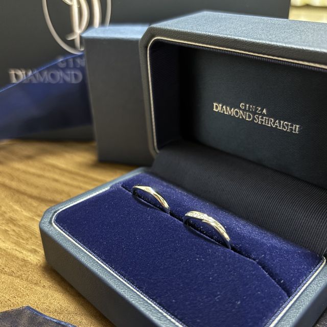 【銀座ダイヤモンドシライシの口コミ】 普段使いできるもので、キラキラしたデザインで、自分の思い描いている価…