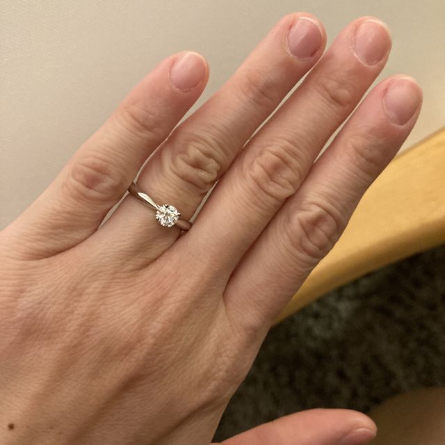 【アイプリモ(I-PRIMO)の口コミ】 ダイヤの大きさにこだわりたかったためこちらのブランドにした。他店の外…