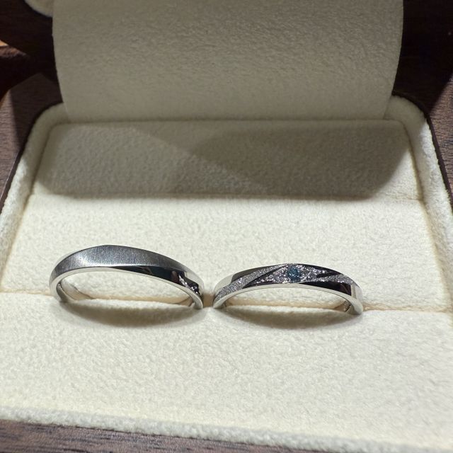 【TANZO.(鍛造指輪)の口コミ】 セミオーダーで自分好みの指輪をデザインできるのが魅力的です。たくさん…