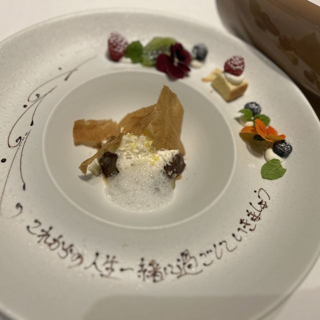 【銀座ダイヤモンドシライシの口コミ】 元々のデザインからアレンジが可能です。着け心地もよく指の太さや形に合…