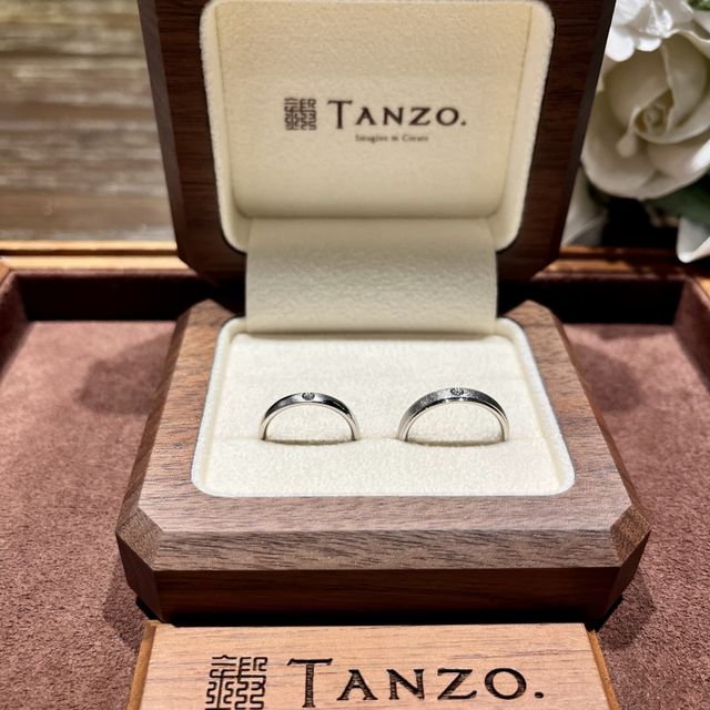【TANZO.(鍛造指輪)の口コミ】 おそろいで艶消しのデザインを入れました！自分がこだわりたいところと、…