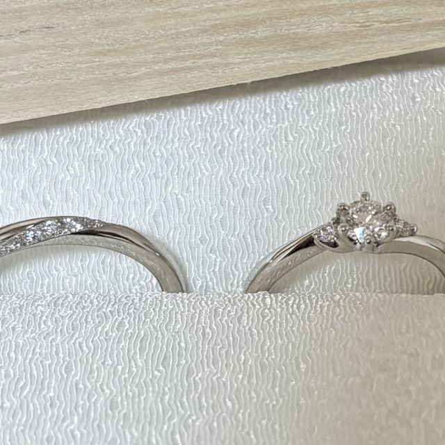 【AMATSU(アマツ)の口コミ】  amatsuの龍で揃えました。おすすめポイントはデザインです。結婚指輪は、…