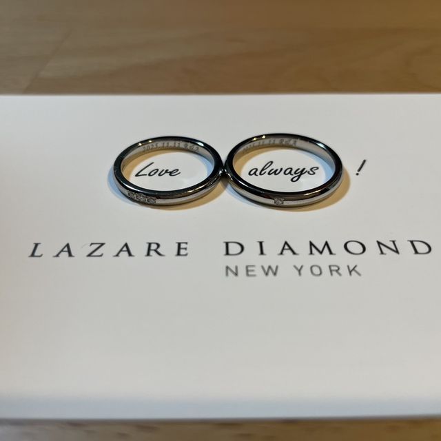 【ラザール ダイヤモンド(LAZARE DIAMOND)の口コミ】 シンプルながら三大サッターブランドにも数えられるブランドさんらしくダ…
