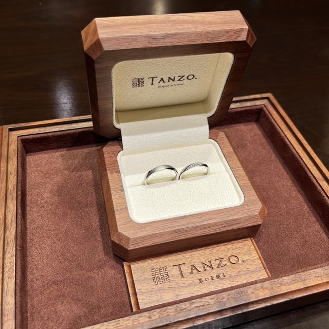 【TANZO.(鍛造指輪)の口コミ】 自分の好きなデザインを1から作ることができるところがとても良いなと思い…