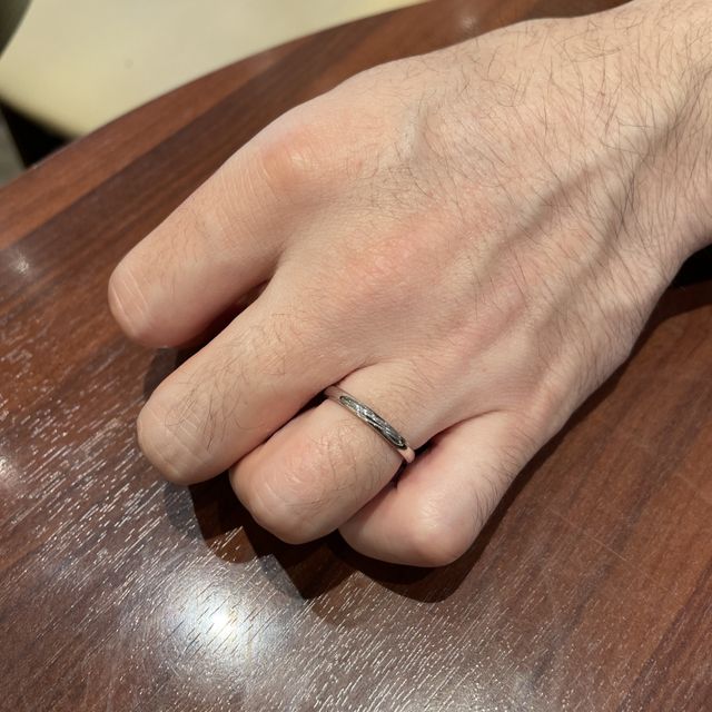 【ラザール ダイヤモンド(LAZARE DIAMOND)の口コミ】 とにかく付け心地が抜群です。何十年も着けることになるので丈夫で着けて…