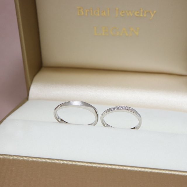 【LEGAN(レガン)の口コミ】 Pt900ということで初めはプラチナは純度が高ければ高いほど良いのかと思っ…