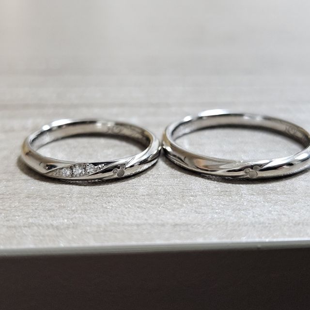 【ケイウノ ブライダル(K.UNO BRIDAL)の口コミ】 新郎用はDisneyのTiedwithLoveのものを、新婦用は既存のデザインをモチー…