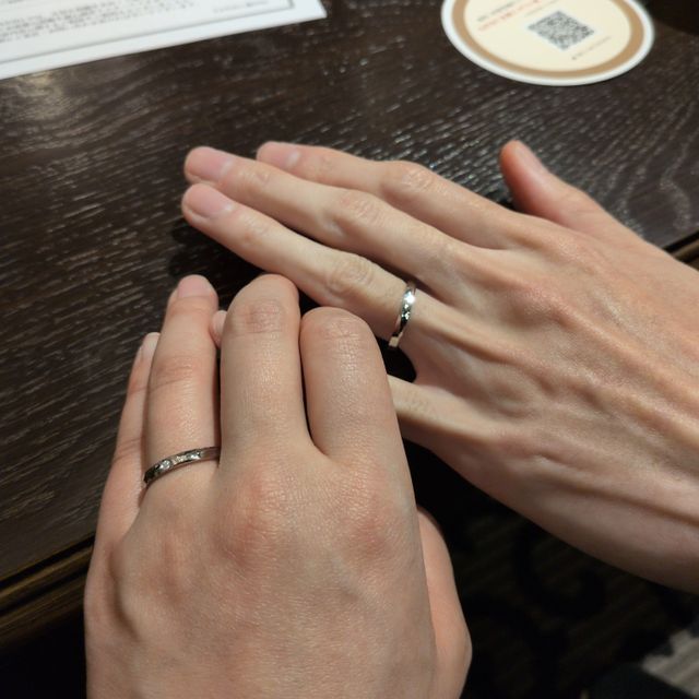 【TANZO.(鍛造指輪)の口コミ】 丁寧に希望を聞いてもらいながら作っていただきました。
フルオーダーとな…