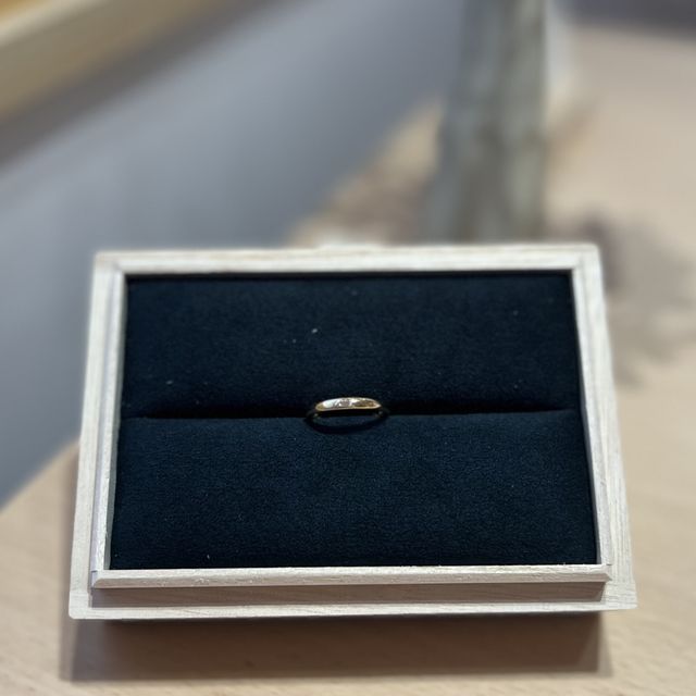 【出雲結(いずもゆい)の口コミ】 数ある結婚指輪のデザインの中でも、購入した指輪はありそうでないデザイ…