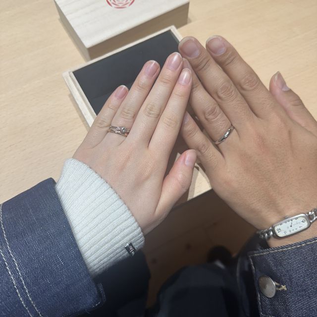 【出雲結(いずもゆい)の口コミ】 女性らしいピンクゴールドの指輪に一目惚れしました。シンプルかつ上品な…