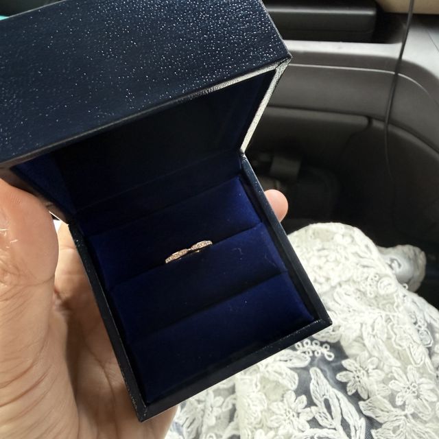 【HOSHI no SUNA 星の砂(ほしのすな)の口コミ】 指にぴったりに吸い付くつけ心地が前に作った時に感じていて、デザインも…