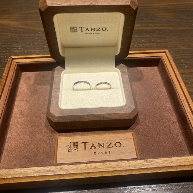 【TANZO.(鍛造指輪)の口コミ】 1番のポイントはフルオーダー製で作ることができる点です。
生涯付けるも…