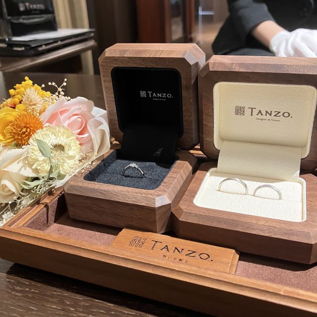 【TANZO.(鍛造指輪)の口コミ】 彼とおそろい感のあるデザインにこだわりました。結婚指輪にメレダイヤは…