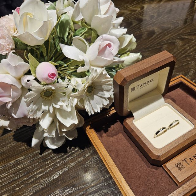 【TANZO.(鍛造指輪)の口コミ】 鍛造製造で丈夫さに定評があるので、長く生活に溶け込んだ形で使えると思…