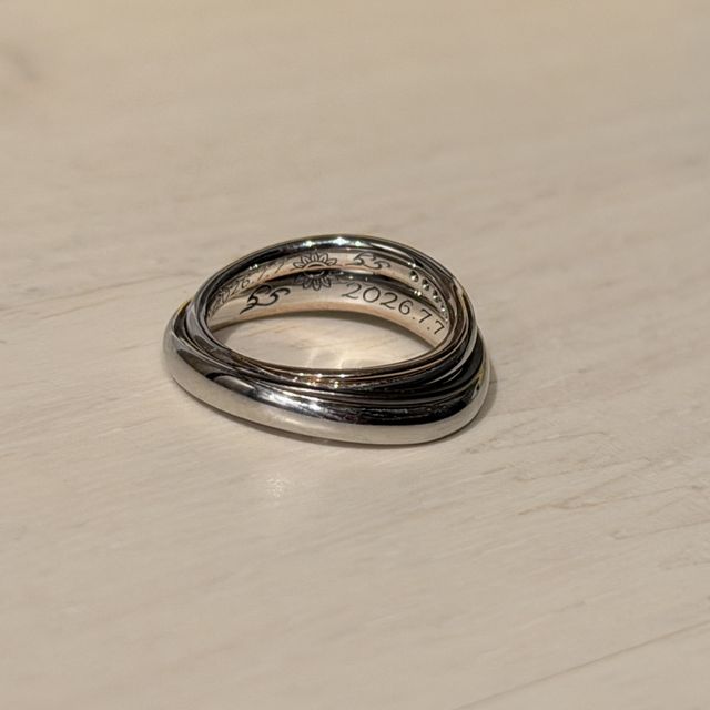 【ケイウノ ブライダル(K.UNO BRIDAL)の口コミ】 女性側は、プラチナとピンクゴールド、男性側は存在感を出すためにできる…