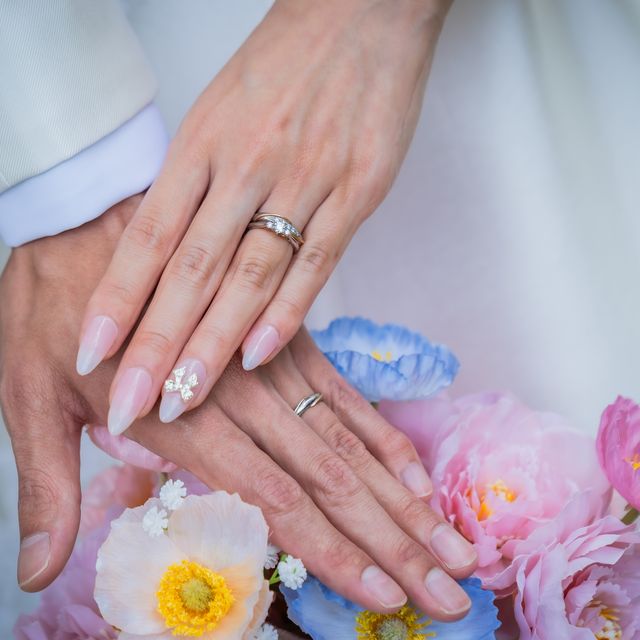 【アイプリモ(I-PRIMO)の口コミ】 なかなか見ないデザインで特別感があり即決しました！
細い指輪や、ウェー…