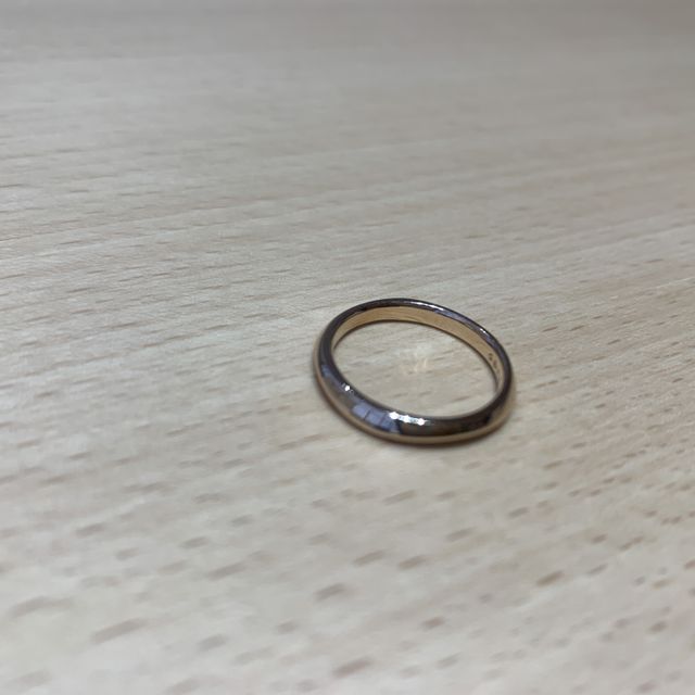 【出雲結(いずもゆい)の口コミ】 光結（ひかり）という指輪です。

SNS広告で見た最初の印象からシンプルで…