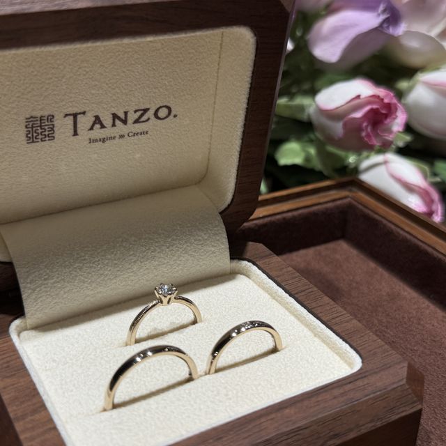 【TANZO.(鍛造指輪)の口コミ】 シンプルさと上品さのバランスがとれたデザインで、普段使いしやすいのに…
