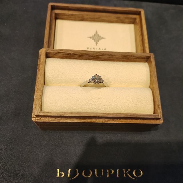 【PORTADA(ポルターダ)の口コミ】 ダイヤモンドのボリュームと大きさにこだわりこちらを購入いたしました。…