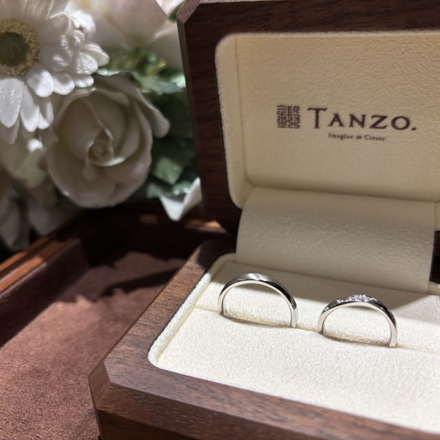 【TANZO.(鍛造指輪)の口コミ】 ヘアラインをお互い入れたり、フルオーダーですがお揃い風に仕上げていた…