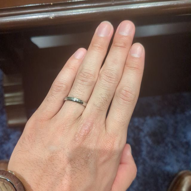 【TANZO.(鍛造指輪)の口コミ】 二人で相談しながら二人だけの指輪ができる。いろいろな素材、形、加工、…