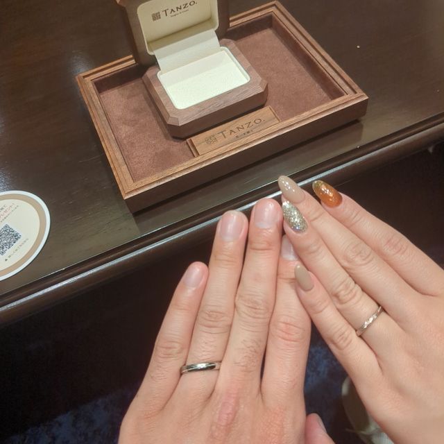 【TANZO.(鍛造指輪)の口コミ】 二人で相談しながら二人だけの指輪ができる。いろいろな素材、形、加工、…