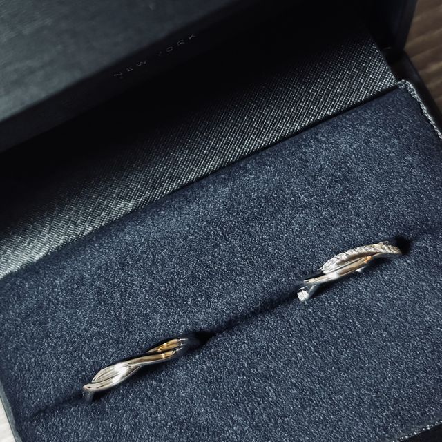 【ラザール ダイヤモンド(LAZARE DIAMOND)の口コミ】 こちらの指輪を選んだ決め手は、他にはないデザイン性に惹かれたからです…