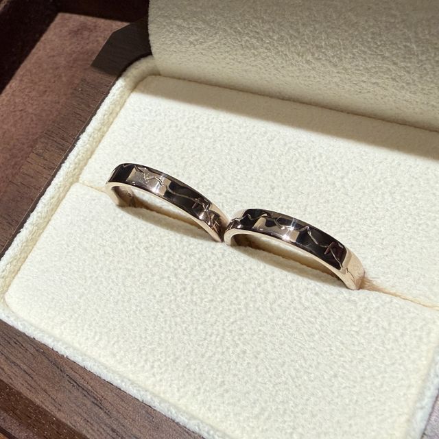 【TANZO.(鍛造指輪)の口コミ】 Heard鍛造．コーラルゴールド.幅3.5mm.平打ち.角丸.リング上のみスターダ…