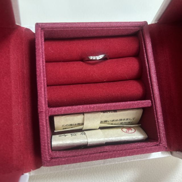 【ひなの口コミ】 シンプルでかわいい、普段違いしやすいデザイン。重ね付けをするイメージ…