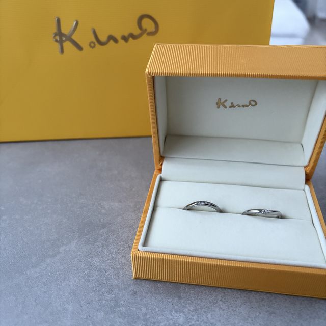 【ケイウノ ブライダル(K.UNO BRIDAL)の口コミ】 シンプルなのに上品さがあって本当に可愛い。
華奢なデザインでも強度がし…