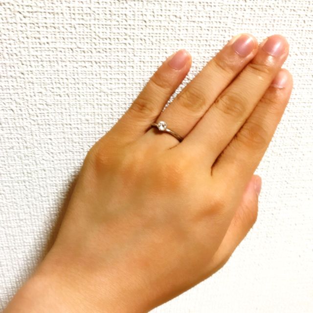 【エクセルコダイヤモンド(EXELCO DIAMOND)の口コミ】 ダイヤモンドが綺麗。店舗内装は他店のように照明で輝きを魅せようとせず…