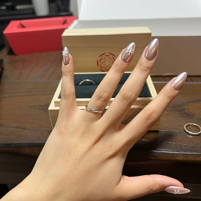 【出雲結(いずもゆい)の口コミ】 出雲結の「風結」は、手を動かすたびにさりげなく輝く繊細なデザインで、…